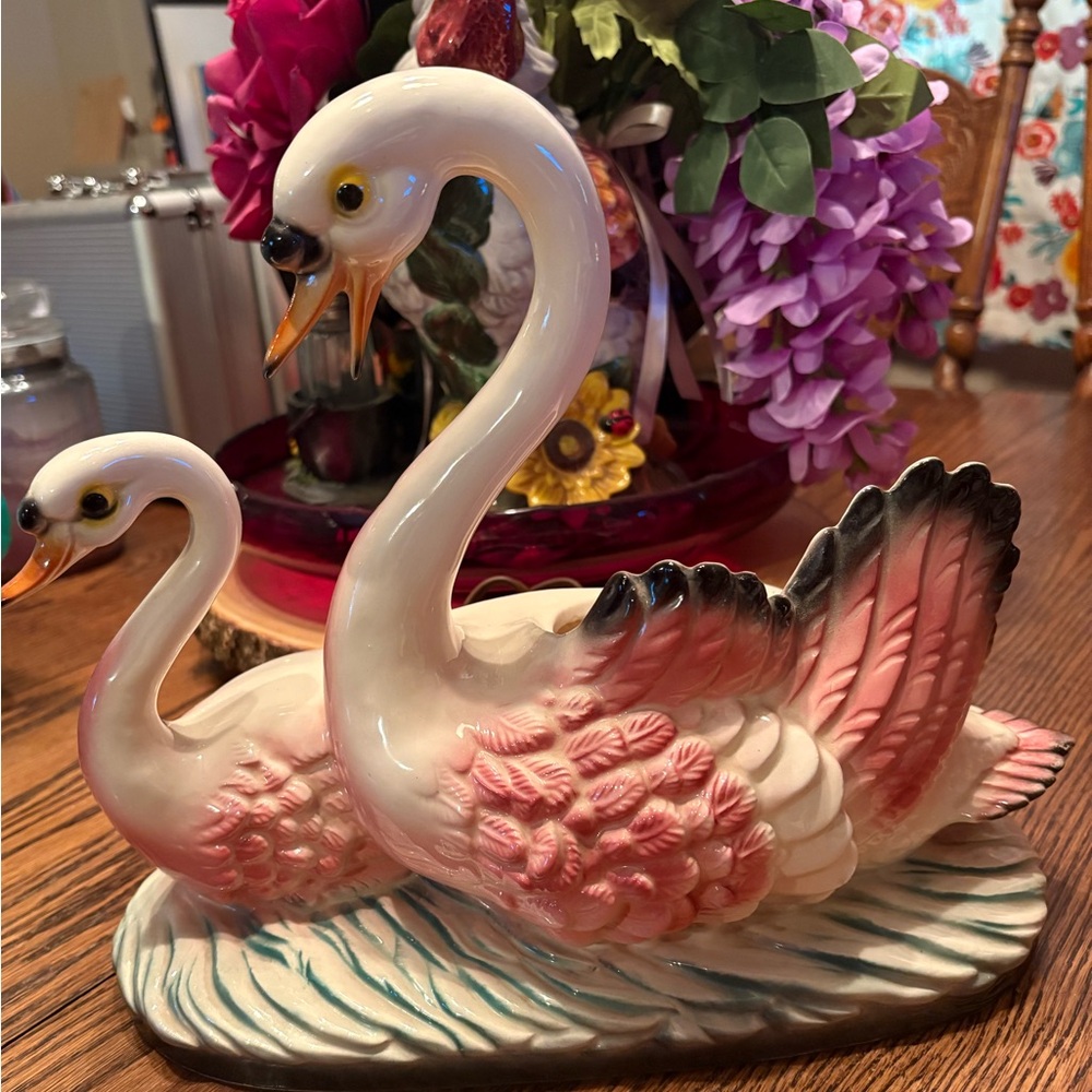 Vintage Lamp Maddux of California TV pink Swans Mid-Century Modern Home Decor